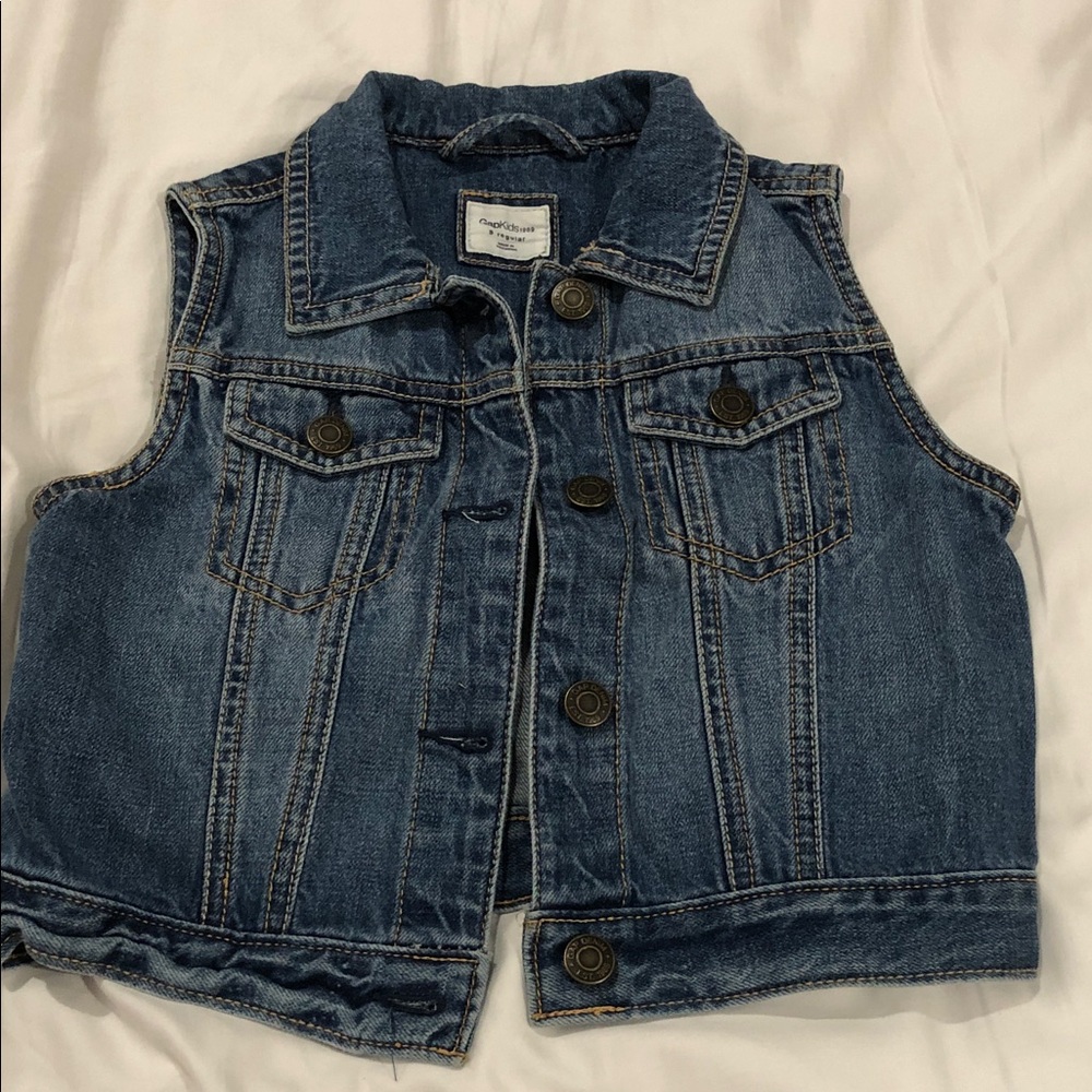 LIKE NEW! GAP KIDS 1969 Denim Vest. Size S Regular. Mint condition!